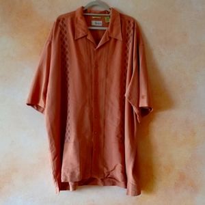 New never worn, no tags big and tall mens casual / dress shirt